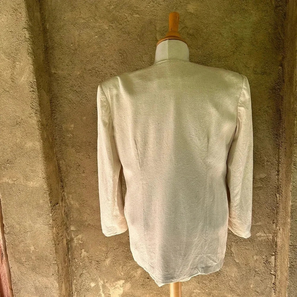 Prescott & Andrew’s vintage 100% silk  cream blazer / jacket - Picture 5 of 9